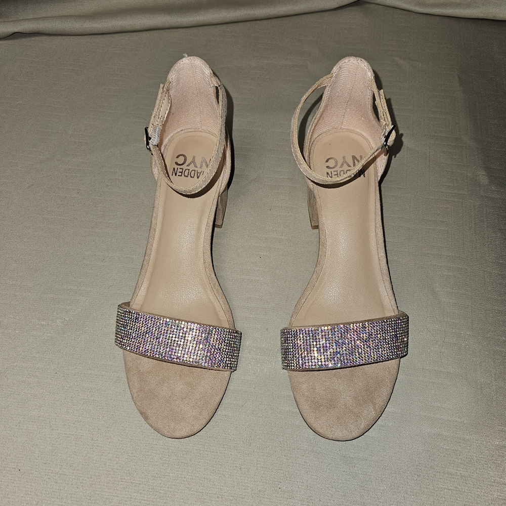 Madden NYC  Women's Tan and Glitter Heels size 7